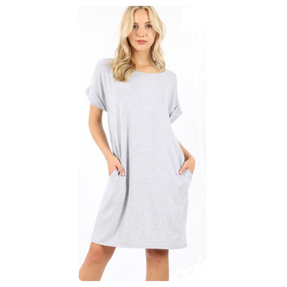 T-Shirt Dress with Pockets in Heather Gray